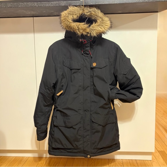 Fjallraven Jackets & Blazers - Fjällräven Nuuk Parka W - Black, S